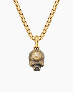 Memento Mori Skull Amulet 18K Yellow Gold, 16mm