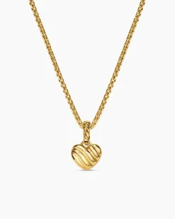 Petite Pavé Heart Amulet 18K Yellow Gold with Diamonds, 7.4mm