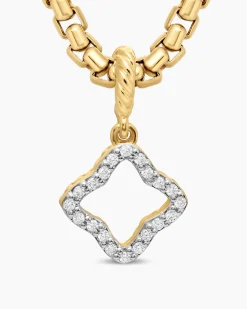 Quatrefoil Amulet 18K Yellow Gold with Diamonds, 11mm
